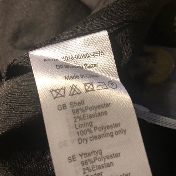 FABULOUS and ADORABLE  Brand New checked blazer - Picture 8 of 8